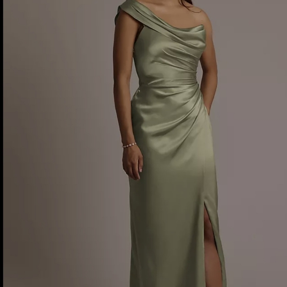 Never worn- Wedding was canceled - Picture 1 of 1